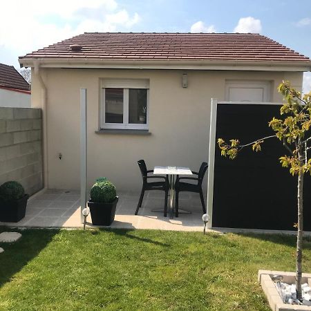 Maisonnette Independante Chartres Exterior foto